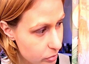 Tante pijpt gulzig haar neef